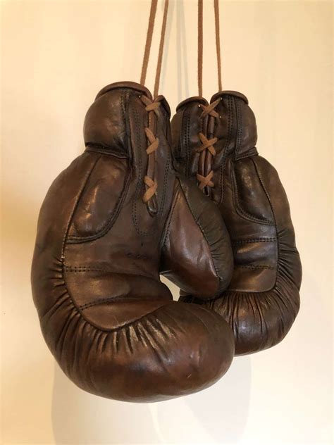 old school bag gloves|old fashioned boxing gloves.